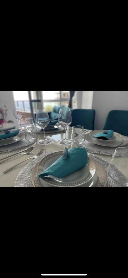 Brand New First Line Sea View 2 Bedroom Apartment Burgasz Kültér fotó